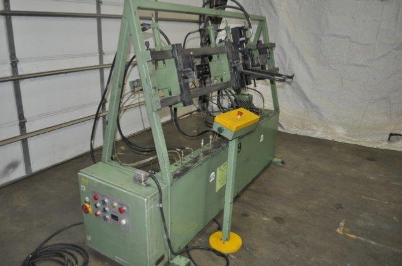 BTC MULTI HEAD WIRE BENDER