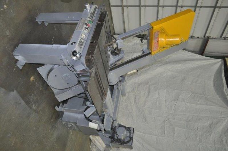 18" x 20" MARVEL VERTICAL BAND SAW