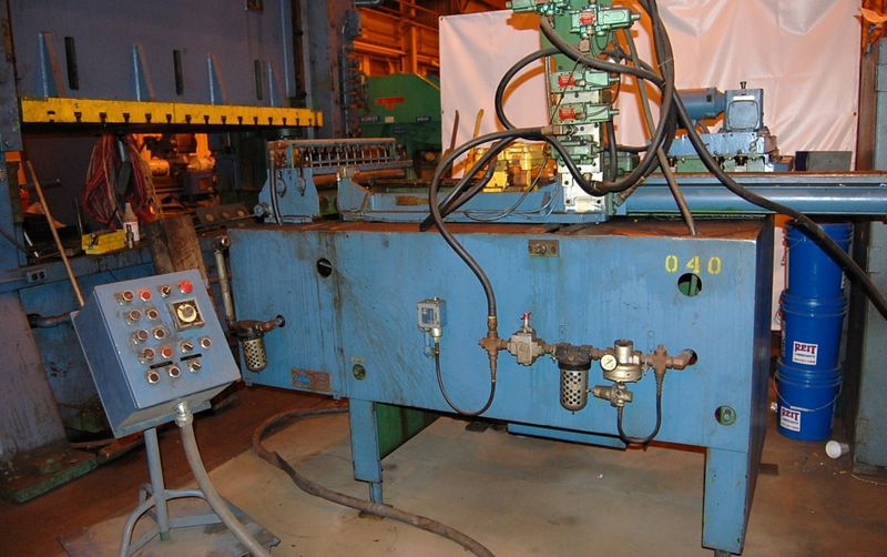 30" x 30" x .125 COILMATIC FEEDER STRAIGHTENER