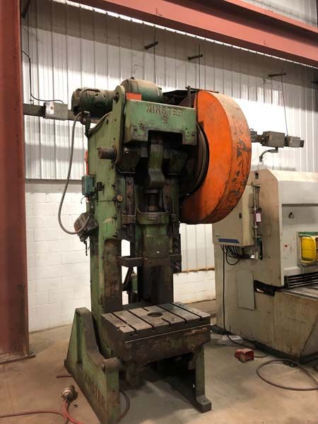 60 TON  MINSTER FLYWHEEL TYPE OBI PRESS