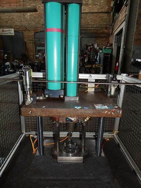 4 TON TOX PRESSOTECHNIK