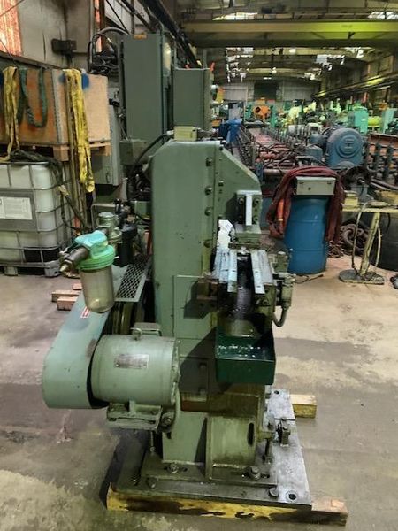 25 Ton Yoder Cut Off Press