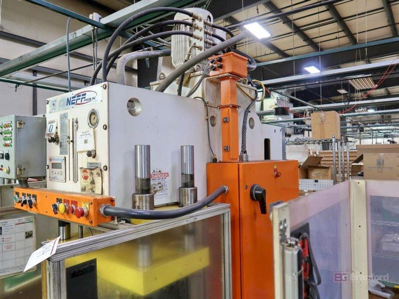 29.5 TON NEFF HYDRAULIC C FRAME PRESS