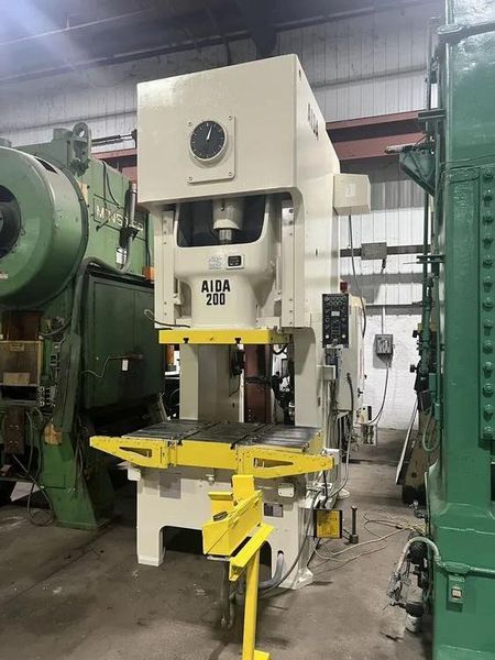 220 TON AIDA GAP FRAME PRESS