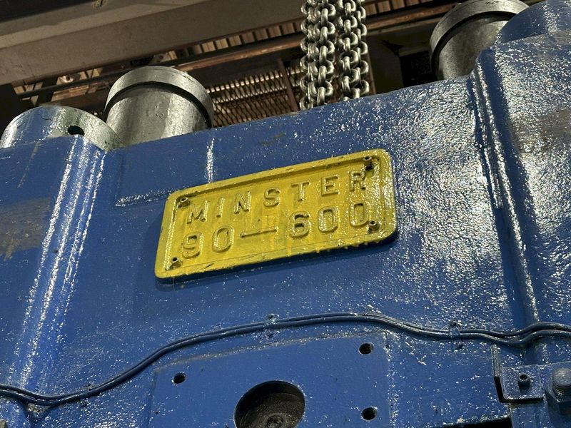 600 TON MINSTER MODEL #90-600 KNUCKLE JOINT PRESS 4.5" STROKE: STOCK #23669