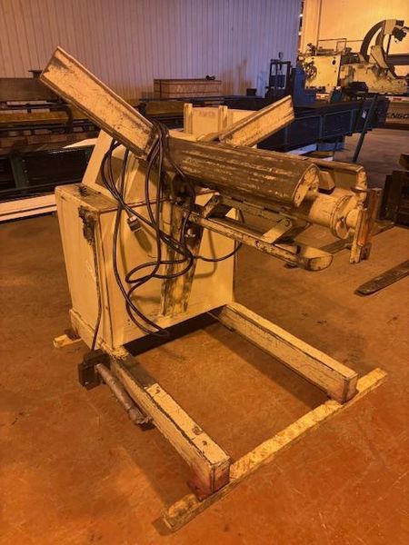 6000 LB X 36" FEED LEASE MOTORIZED UNCOILER