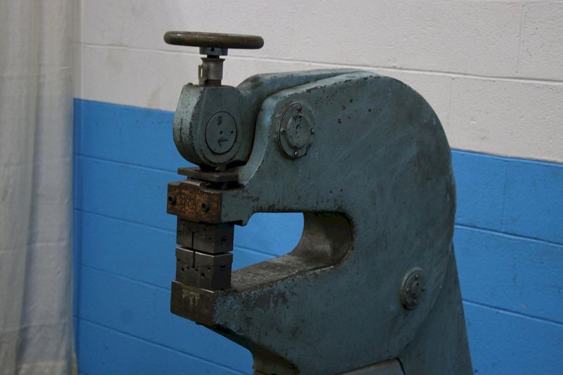 MARCHANT MODEL #12F SHRINKER/STRECHING MACHINE: SERIAL #74900