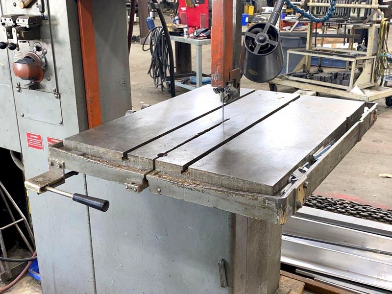 20” DOALL MODEL #2012-2A VERTICAL BANDSAW: STOCK #78601