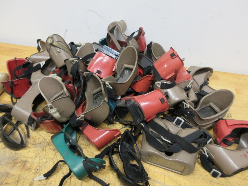 Welding/Grinding Goggles, Dozens of Pairs with Box of Replacement Lenses- Auction Item