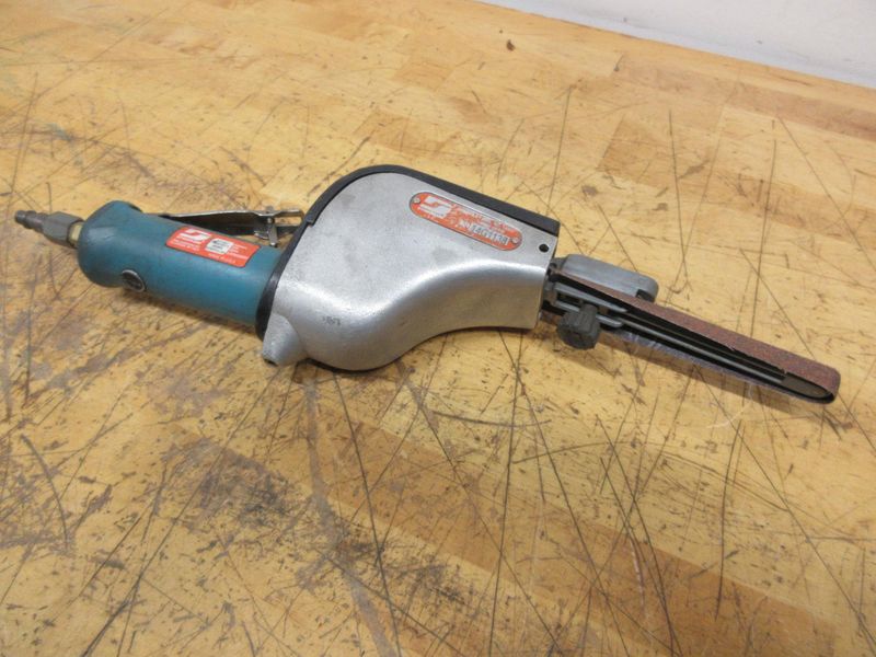 Dynabrade Model 01197, Pneumatic 1/2" Wide Belt Finger Sander with Spare Contact Arm- Auction Item