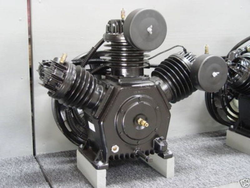 Schulz 15120HW60X-3 15 HP Piston Air Compressor