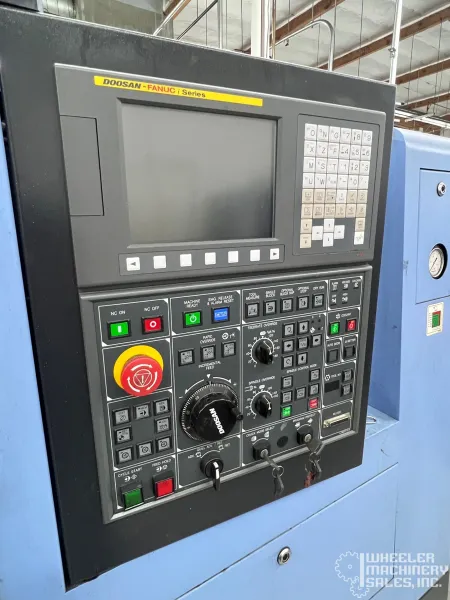 2010 DOOSAN Lynx 220LMA CNC Lathe w/ Live Milling #8403 #2