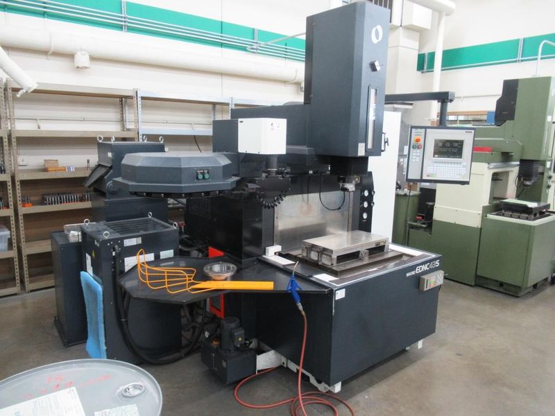 Makino EDNC-43S-A16MR CNC Sinker EDM, Makino MGF2 CNC Control, 16 ATC, C-Axis, 60 Amp, MR Head- Auction Item