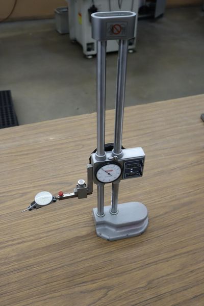SPI 12" Height Gage, Roller Dial .001" with Interapid Test Indicator .0005"- Auction Item