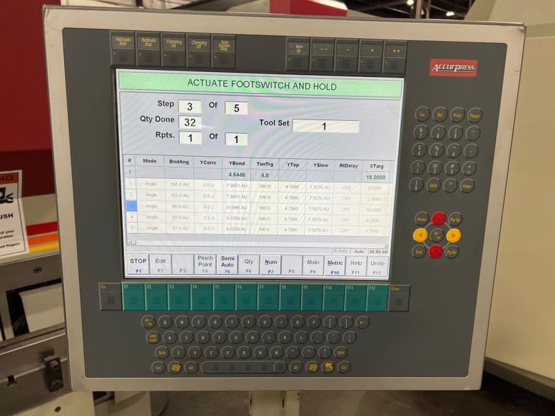 2007 Accurpress 71008 Press Brake (#6040)
