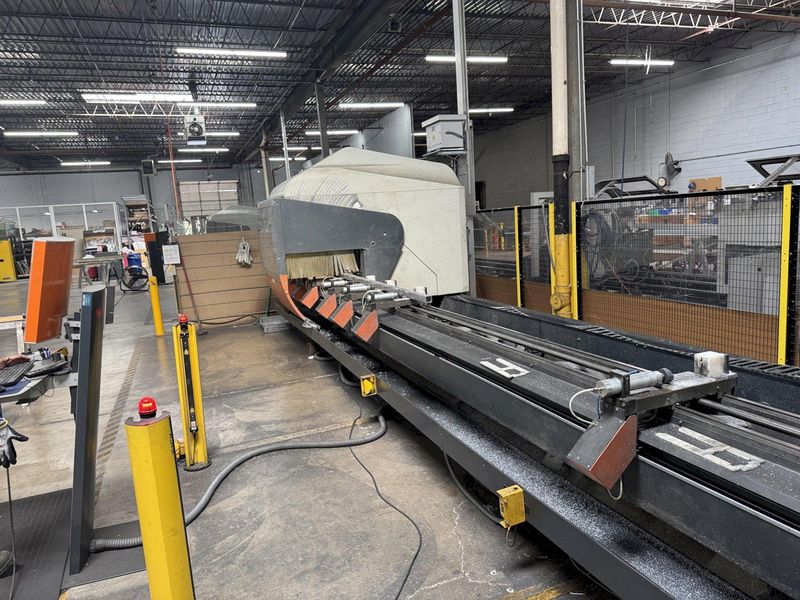 Elumatec SBZ131.10 Travelling Head Profile Machining Center