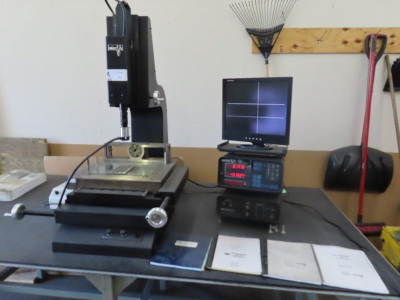 Micro-Vu Model 30 2 Video Measuring System w 2 Axis Micro-VU DRO w Q16 Metrology Computer- Auction Item