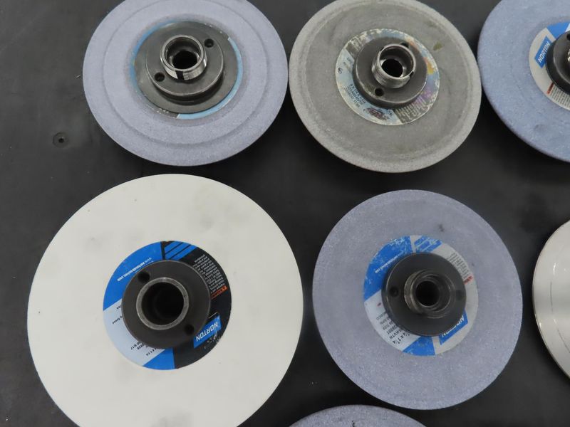 Wheel Hubs for the Mitsu High-Tec (11)- Auction Item