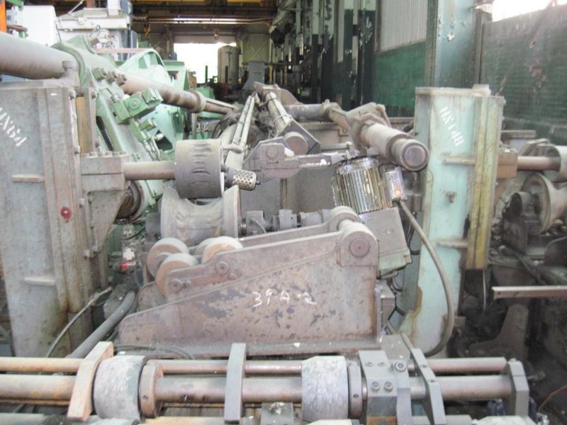 4' - 9-1/2' X 30' BARDONS & OLIVER AUTOMATIC INFEED TABLE: STOCK #51700