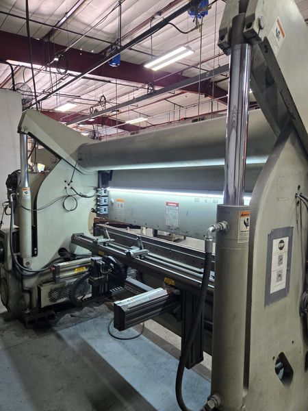 2004 Accurpress Advantage 713010 Press Brake (#6089)
