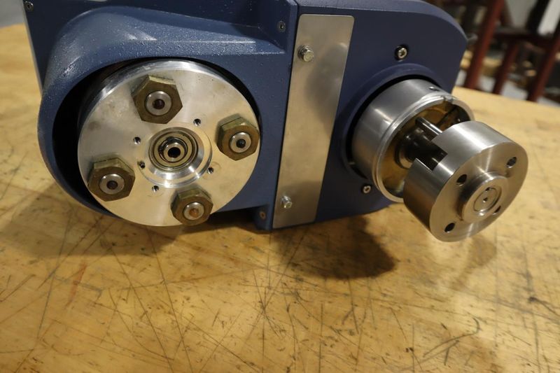 Buehler Vector Power Hear 60-1990 Grinding and Polishing Head- Auction Item
