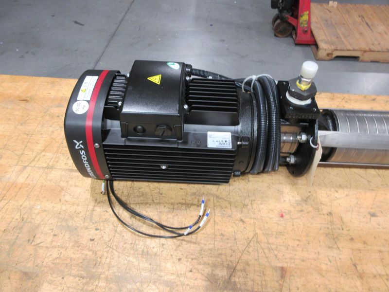 Grundfos MG100LC2-2828FT130-H3, Makino A51 HP Coolant Pump, 500 PSI Max, ***New Never Hooked Up***- Auction Item