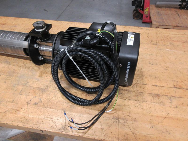 Grundfos MG100LC2-2828FT130-H3, Makino A51 HP Coolant Pump, 500 PSI Max, ***New Never Hooked Up***- Auction Item