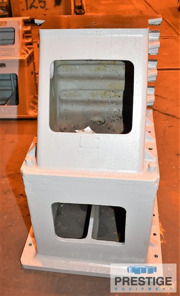 20.5" x 40" x 21" Devlieg Stackable Angle Plate, 8 T-Slots, 5" Centers, .75" x 1.5" x 1.25" T-Slot Dimensions, #31976