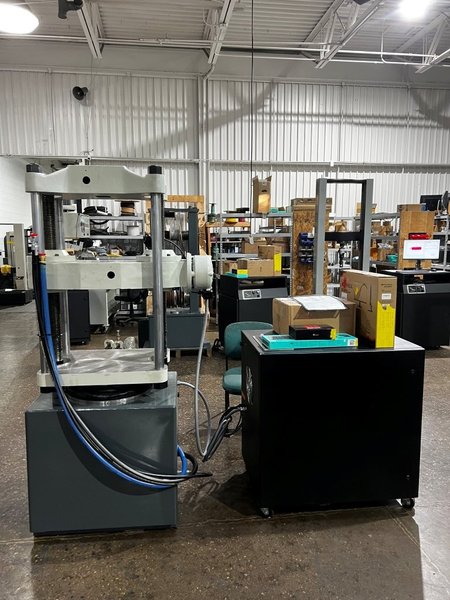 Reconditioned 120K (600kN) Tinius Olsen Super L Tensile & Compression Testing Machine