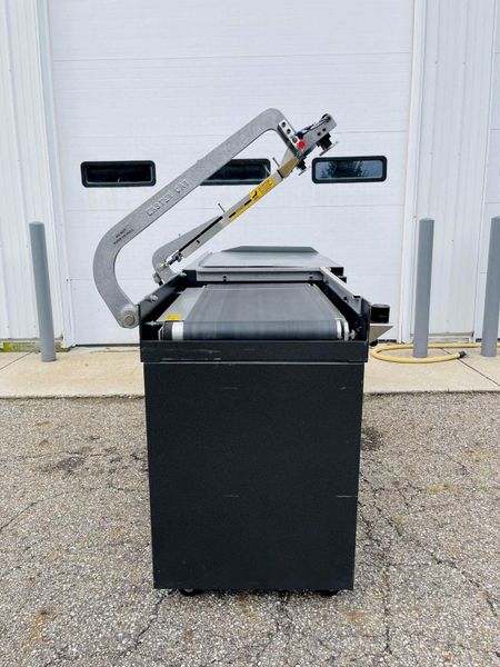 Eastey EM28T Manual L-Bar Sealer w/ Powered Take Away Conveyor