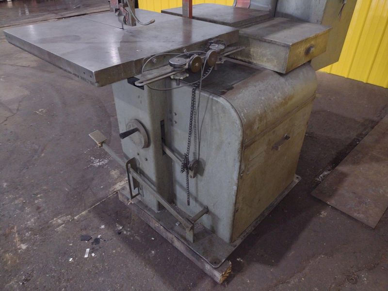 36" DOALL MODEL #3613-20 VERTICAL BANDSAW: STOCK #19212