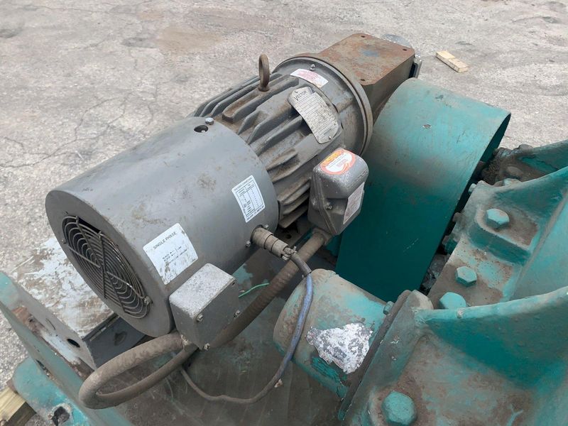 20,000 LB X 30" X .500" YODER COIL CRADLE & STRAIGHTENER FEED LINE: STOCK #13050