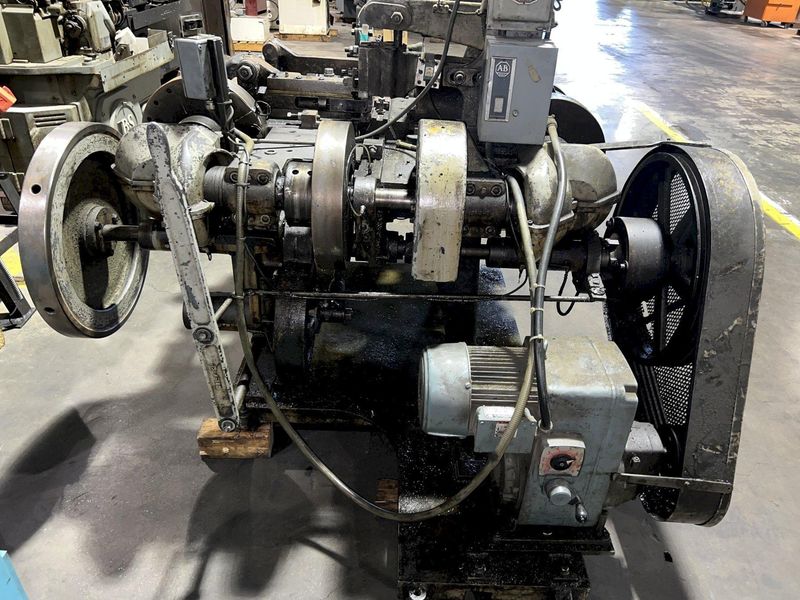 1/4" NILSON MODEL #S-4 FOUR-SLIDE WIRE FORMING MACHINE: STOCK #16991