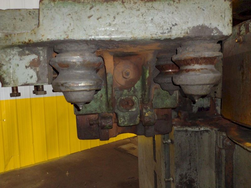 30" BESLY MODEL #918 VERTICAL DOUBLE DISC SPRING GRINDER: STOCK #10757