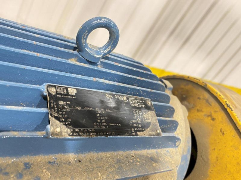 15 HP L&M EQUIPMENT MODEL #HMPC-7-24 CROSS CUT BUNDLE TRAVELING ARCH WOOD BUNDLE SAW WITH CONVEY