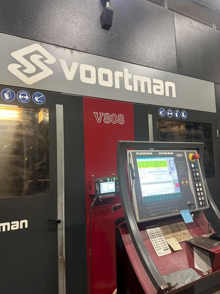41" X 18" VOORTMAN BEAM LINE, VB1050 SAW,  V630DRILL & V808 PLASMA COPER ROBOT, NEW 2016: STOCK