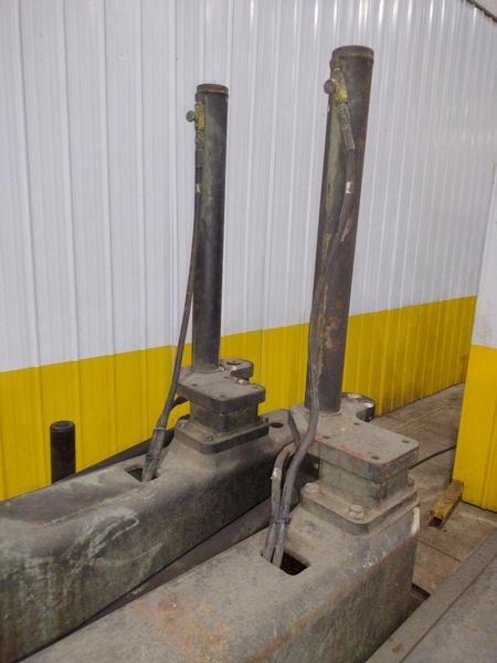 16" x 16" HYD-MECH MODEL #M-16A AUTOMATIC HORIZONTAL BANDSAW WITH POWER MITRE SWIVEL: STOCK #234