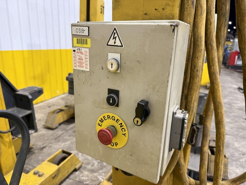 (4) 15 TON SEFAC MODEL #M120BF2000 MOBILE RAIL CAR LOCOMOTIVE COLUMN JACK LIFTS, 120,000 LBS TOT