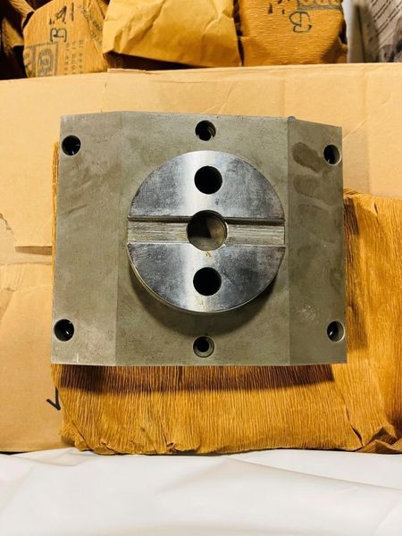 New, 45” Rohm Hydraulic Indexing Chuck with Hydraulic Power Unit