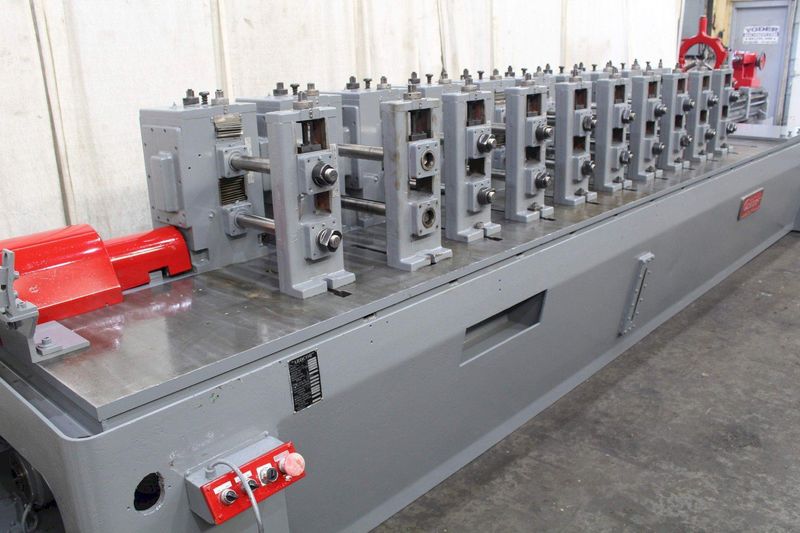 10 STAND X 2' ARDCOR ROLLFORMER: STOCK #71976
