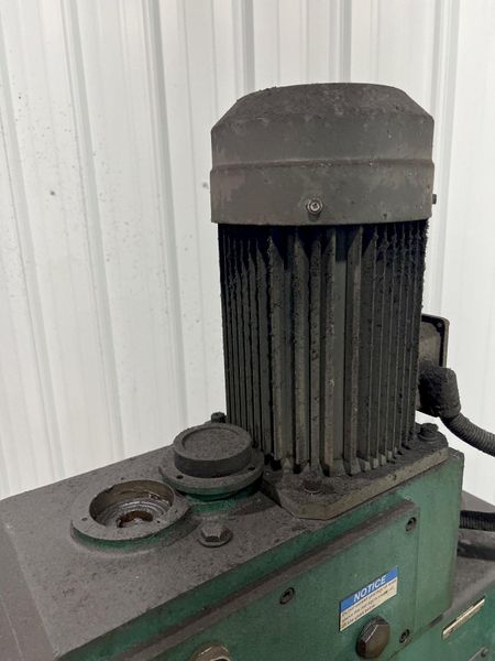 27" GRIZZLY MODEL #G0756 HEAVY DUTY DRILLING & TAPPING SINGLE SPINDLE DRILL:: STOCK 16885