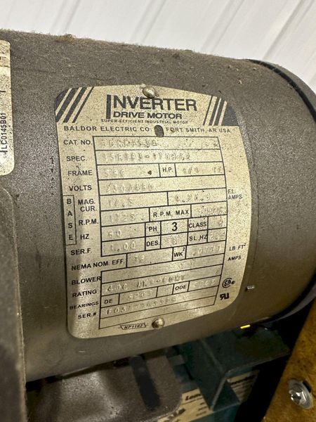 8" WIDE X 6' HIGH NEW LONDON ENG MODEL #500 MOTORIZED BELT INCLINED PARTS CONVEYOR: STOCK #20069