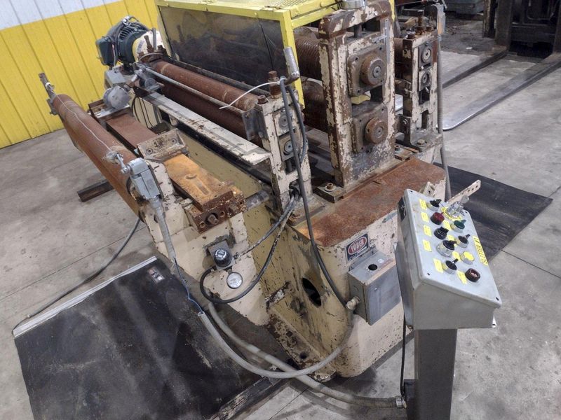 36" YODER POWERED SLITTING HEAD WITH FEED ROLLS: STOCK #22948
