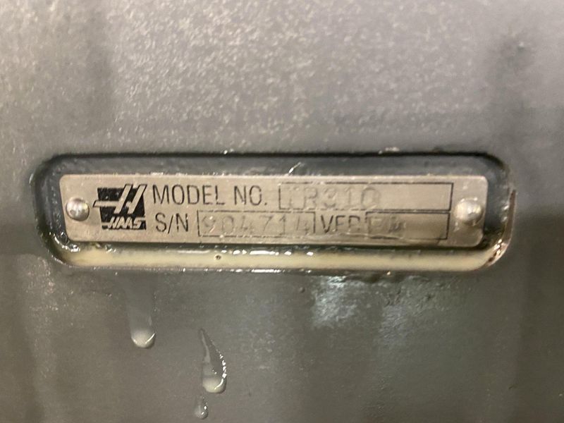 USED HAAS VM-6 64" X 28" 5-AXIS VERTICAL CNC MACHINING CENTER, Stock# 10913, Year: 2012