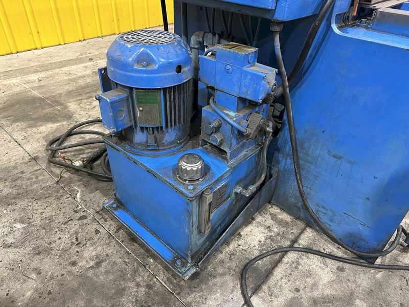 10' X 10 GAUGE NIAGARA MODEL #SPARTAN SP10-10 HYDRAULIC SHEAR: STOCK #22633