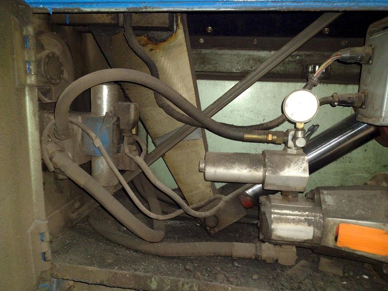50 TON PIRANHA MODEL #P50 HYDRAULIC IRONWORKER: STOCK #23214