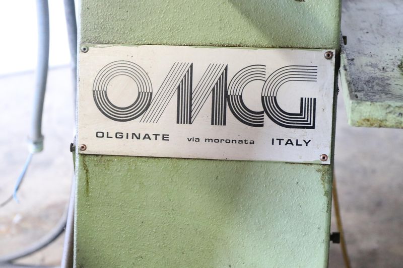 .197" X 9.84" OMCG MODEL PGU-250 VERTICAL WIRE MULTI SLIDE: STOCK #10329