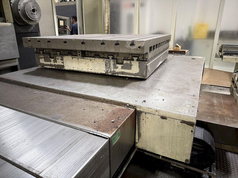 Used, 6" Giddings & Lewis CNC Table Type Horizontal Boring Mill