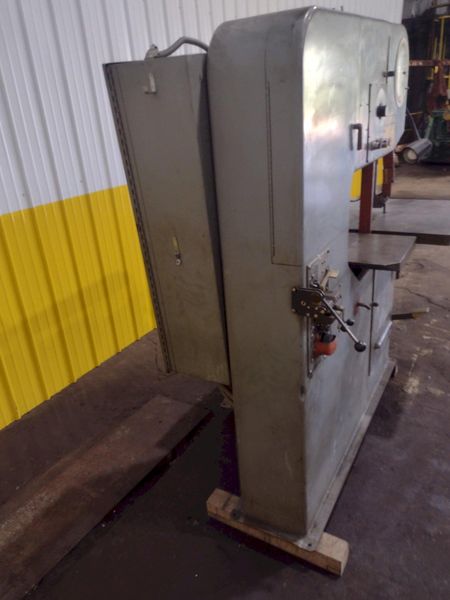 36" DOALL MODEL #3613-20 VERTICAL BANDSAW: STOCK #19212