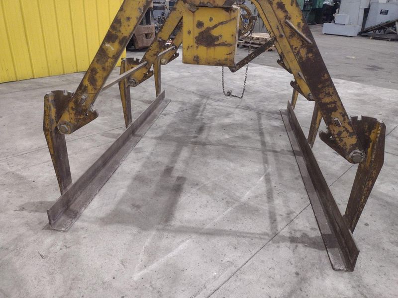 10,000 LBS X 96" CF ADJUSTABLE PLATE & SHEET LIFTER: STOCK #22326